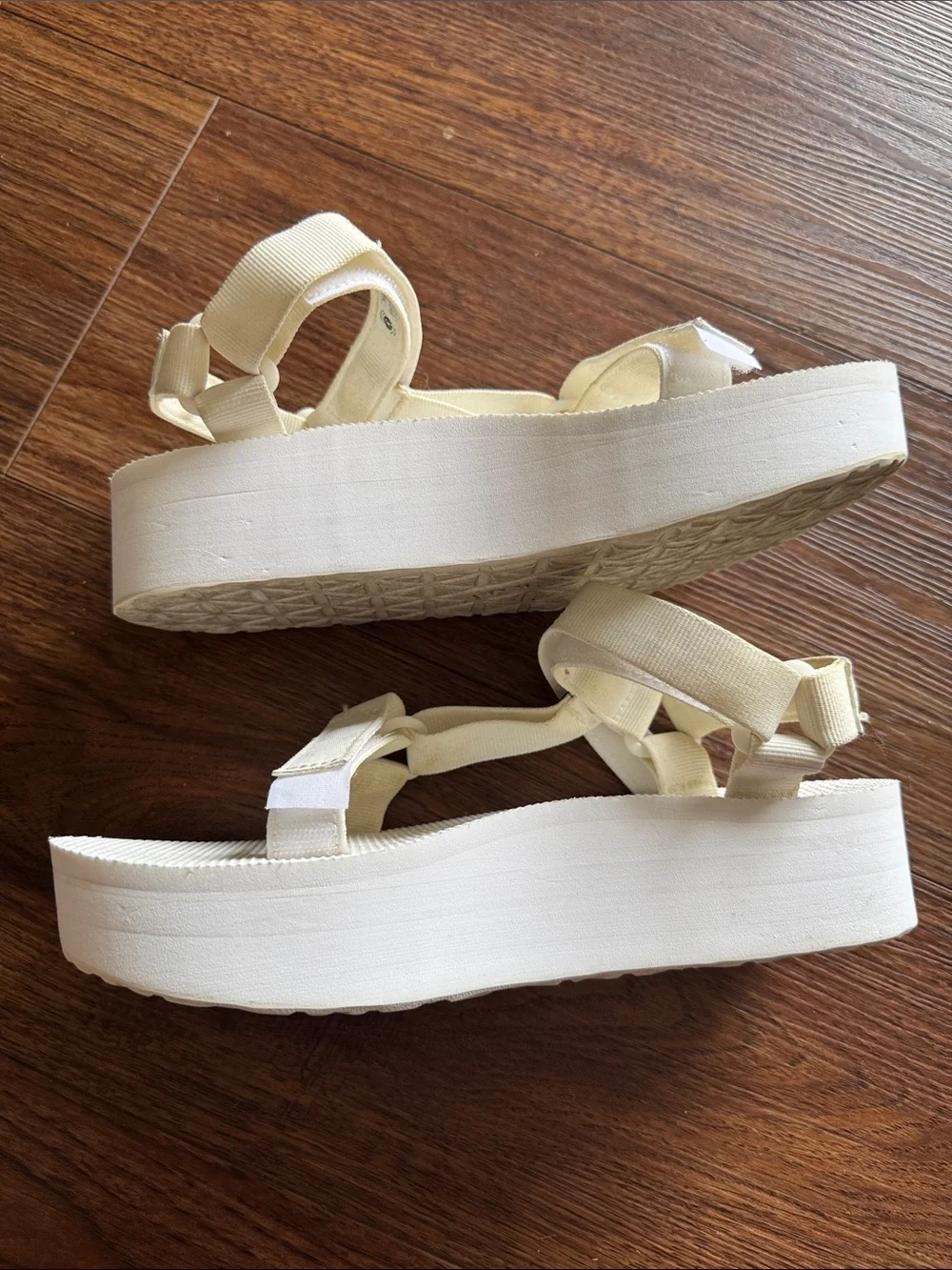 Teva slight discoloring